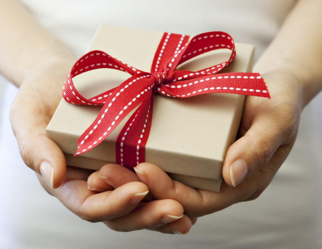 Why Gifts Matter More Than You Think for Employee Loyalty